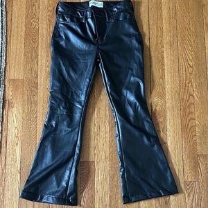 Abercrombie kids high rise flare pleather pants 11/12 short